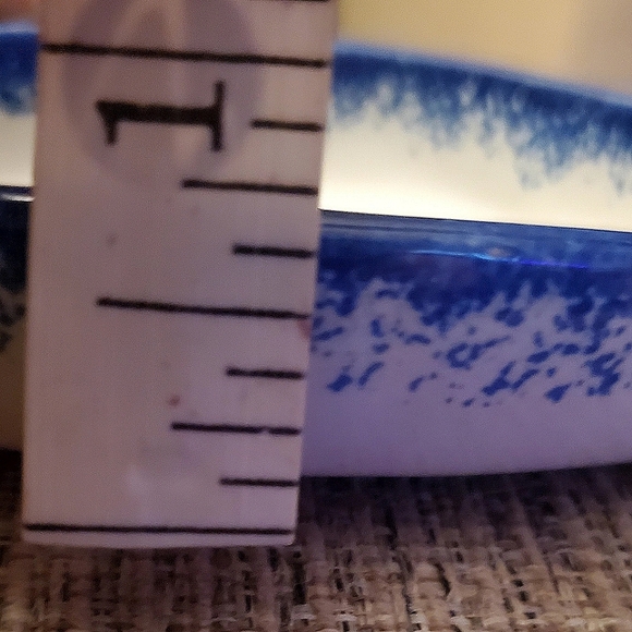 ✨️Vintage Henriot Quimper Signed Oval Shaped Hand Painted Trinket Dish - Picture 7 of 11